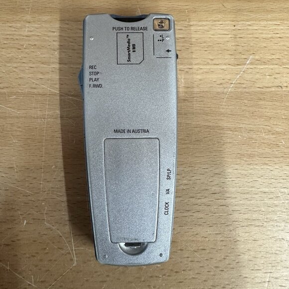 Philips 9300 Pocket Memo Digital Voice Recorder / Hand Held Dictaphone - Picture 2 of 6